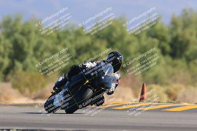 media/Nov-06-2022-SoCal Trackdays (Sun) [[208d2ccc26]]/Turn 7 Set 1 (1050am)/